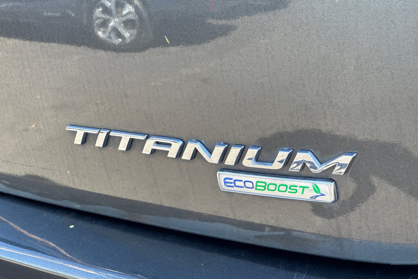 Certified 2018 Ford Edge Titanium w/ Technology Package FWD image 35
