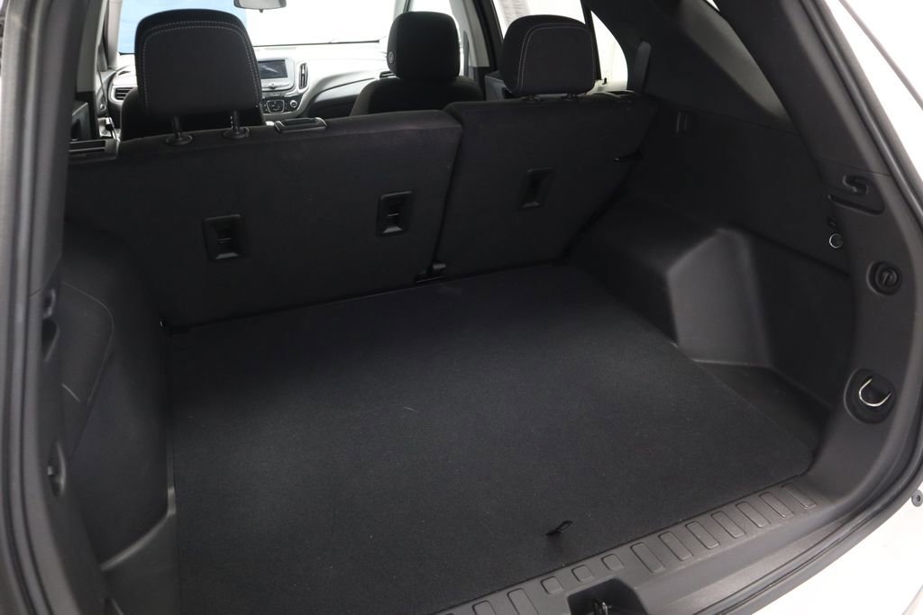 Used 2024 Chevrolet Equinox LS w/ LS Convenience Package image 17