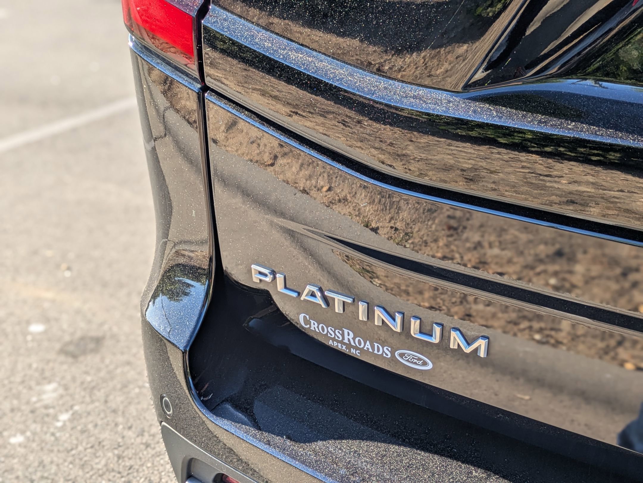 Certified 2025 Ford Expedition Platinum w/ Platinum Ultimate Package AWD/4WD image 31