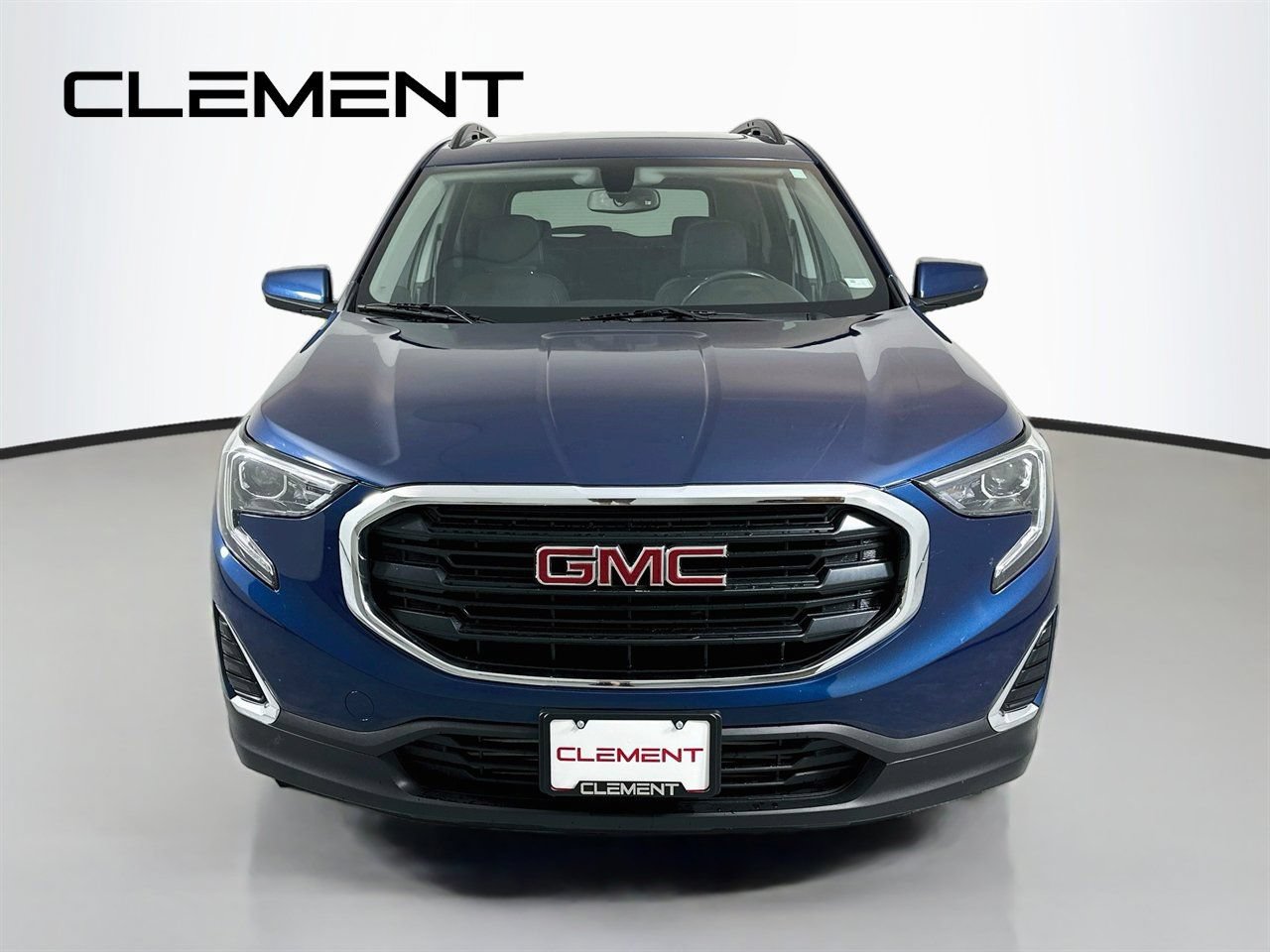 Used 2019 GMC Terrain SLE w/ Driver Convenience Package FWD image 3