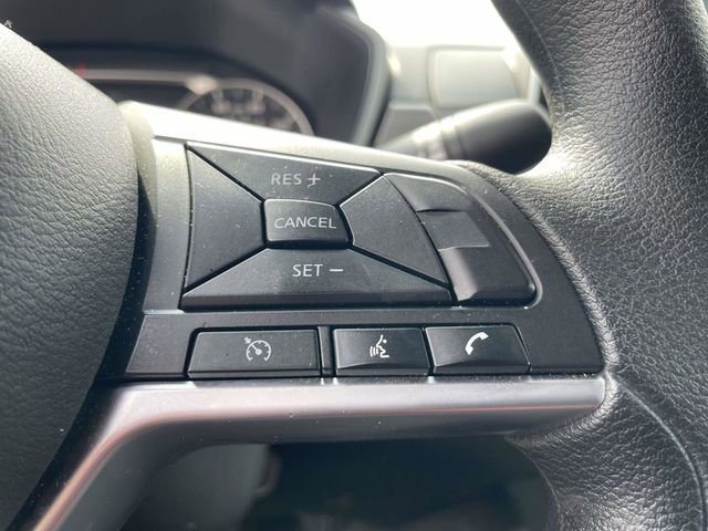 Used 2025 Nissan Altima 2.5 SV image 18