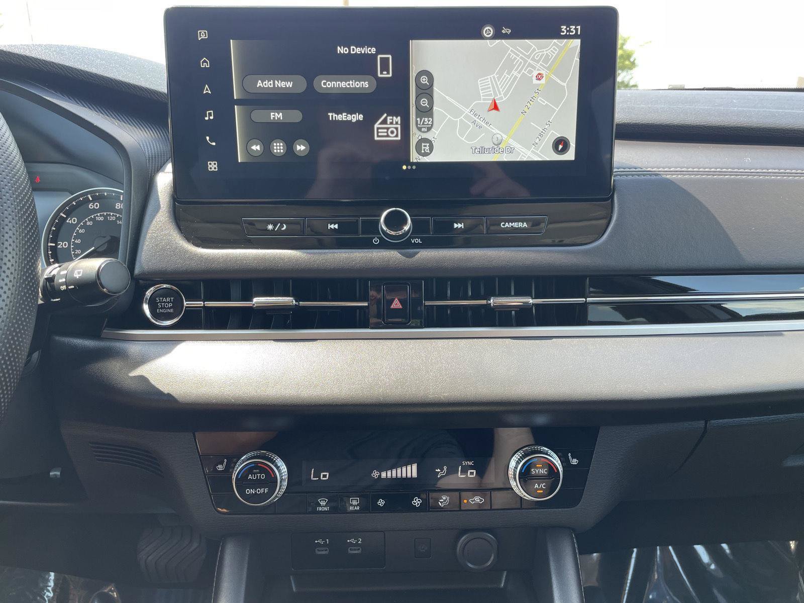 Used 2025 Mitsubishi Outlander SE FWD image 23