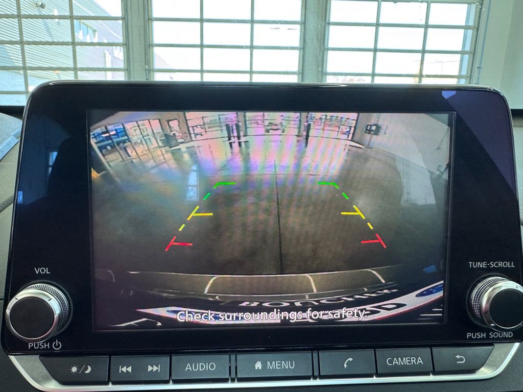 Used 2019 Nissan Altima 2.5 SV image 9