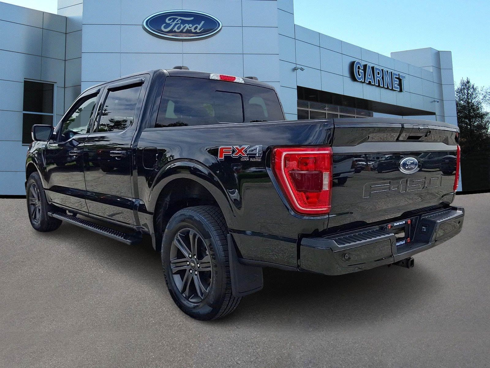 Certified 2022 Ford F150 XLT w/ Equipment Group 302A High AWD/4WD image 5