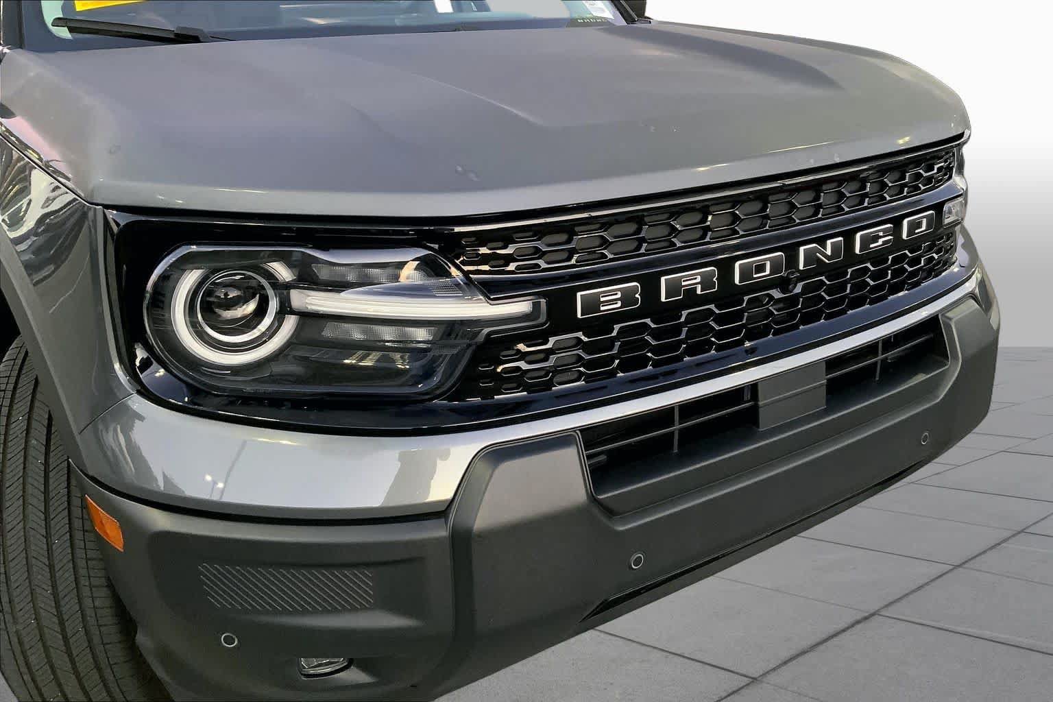 Certified 2026 Ford Bronco Sport Outer Banks w/ Outer Banks Tech Package+ AWD/4WD image 28