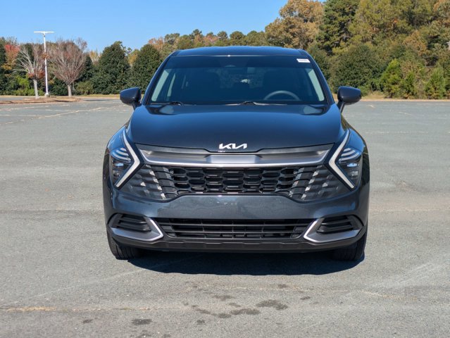 Used 2025 Kia Sportage LX image 10