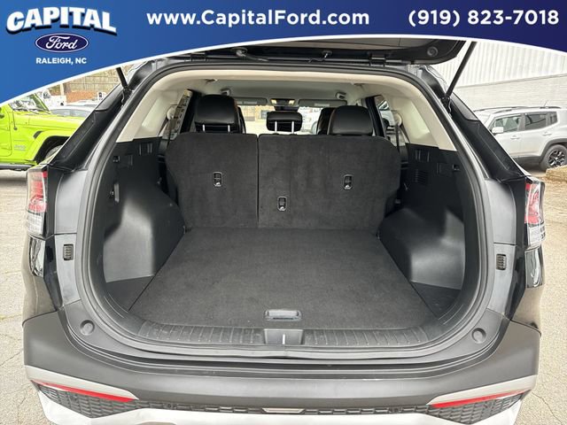 Used 2023 Kia Sportage EX image 16