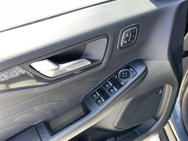 Certified 2023 Ford Escape ST-Line Elite image 12