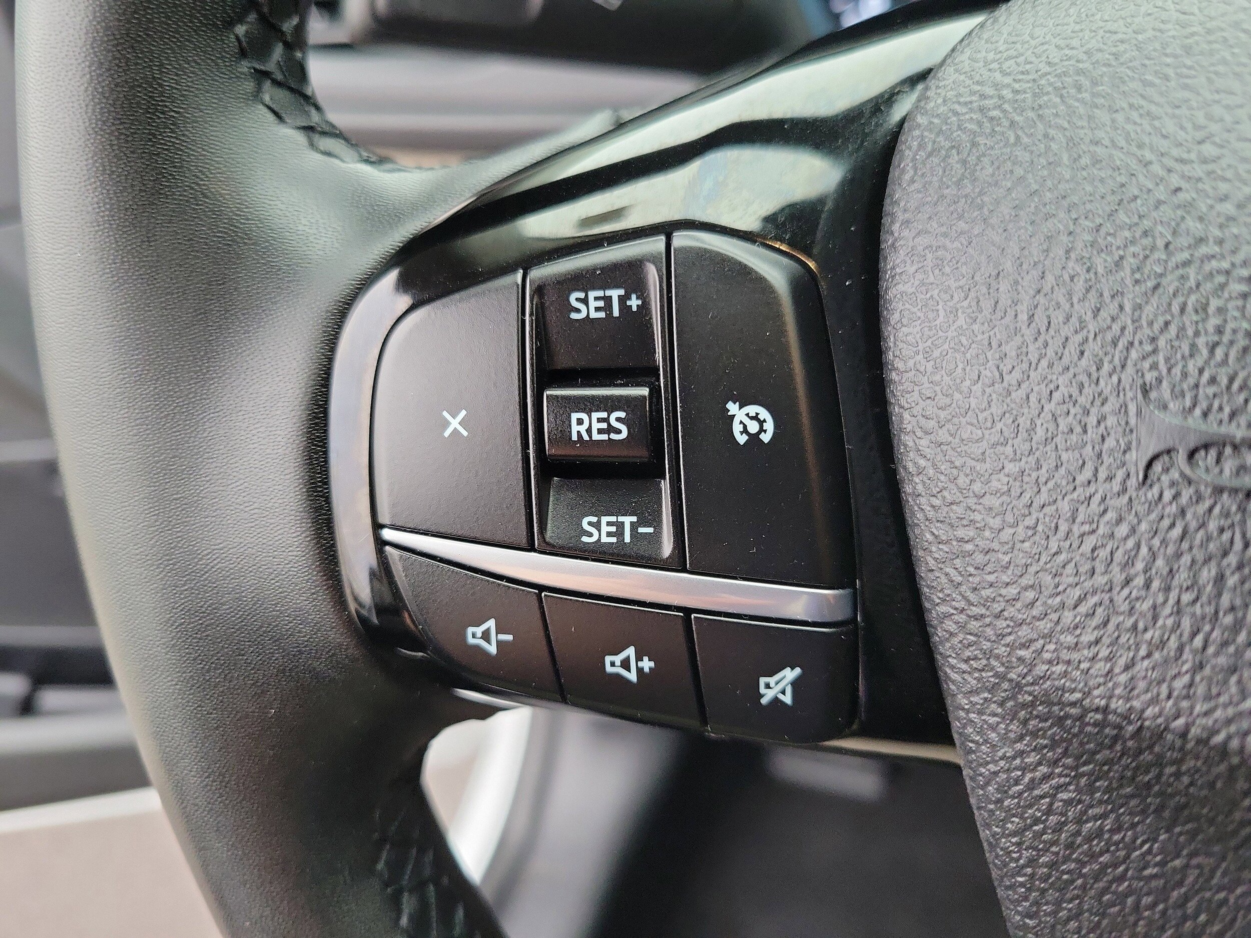 Certified 2022 Ford Escape SE w/ Convenience Package AWD/4WD image 25