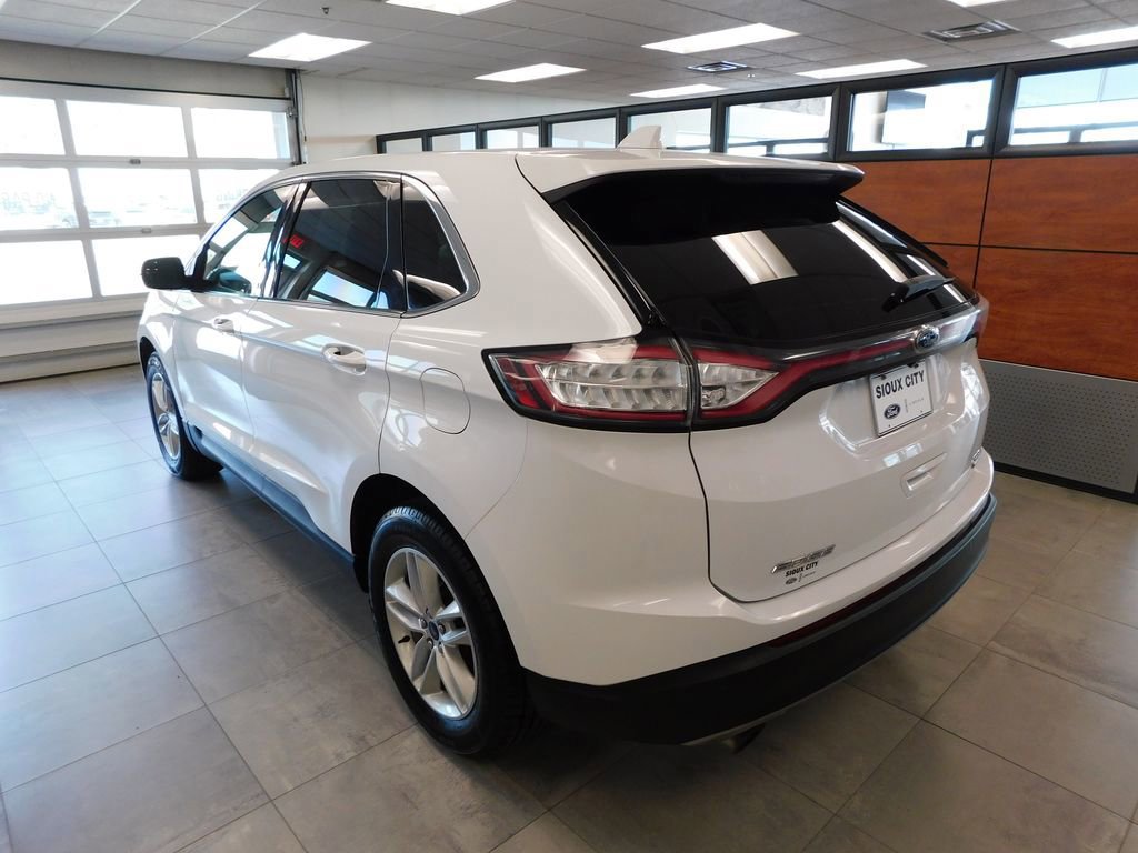 Certified 2018 Ford Edge SEL w/ Equipment Group 201A AWD/4WD image 2