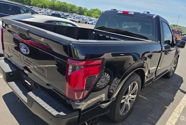 Certified 2025 Ford F150 XL RWD image 4