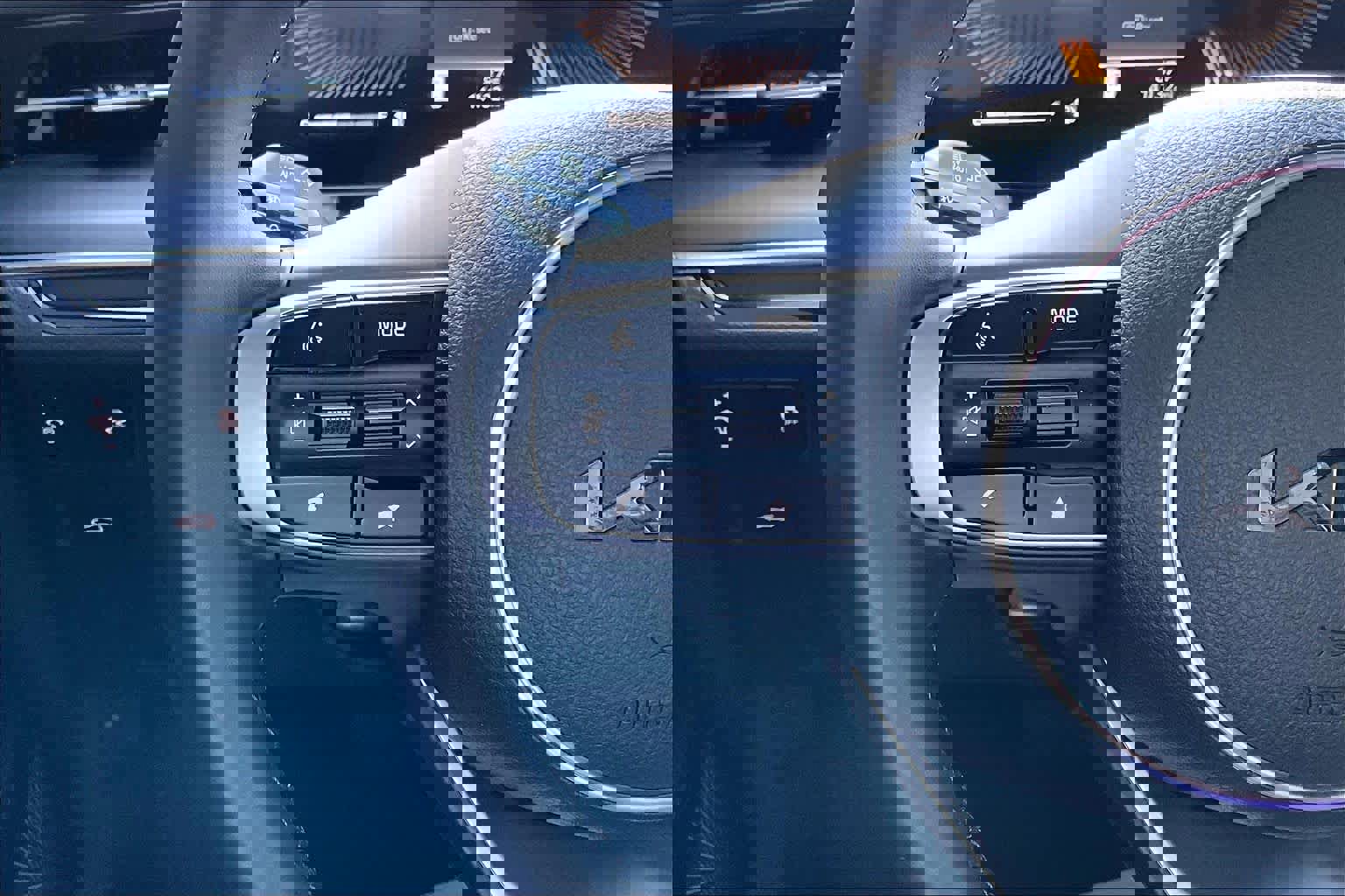 Used 2025 Kia K5 GT-Line w/ GT-Line Premium Package image 25