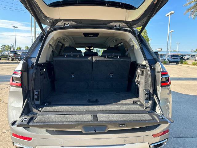 Used 2025 BMW X7 xDrive40i AWD/4WD image 6