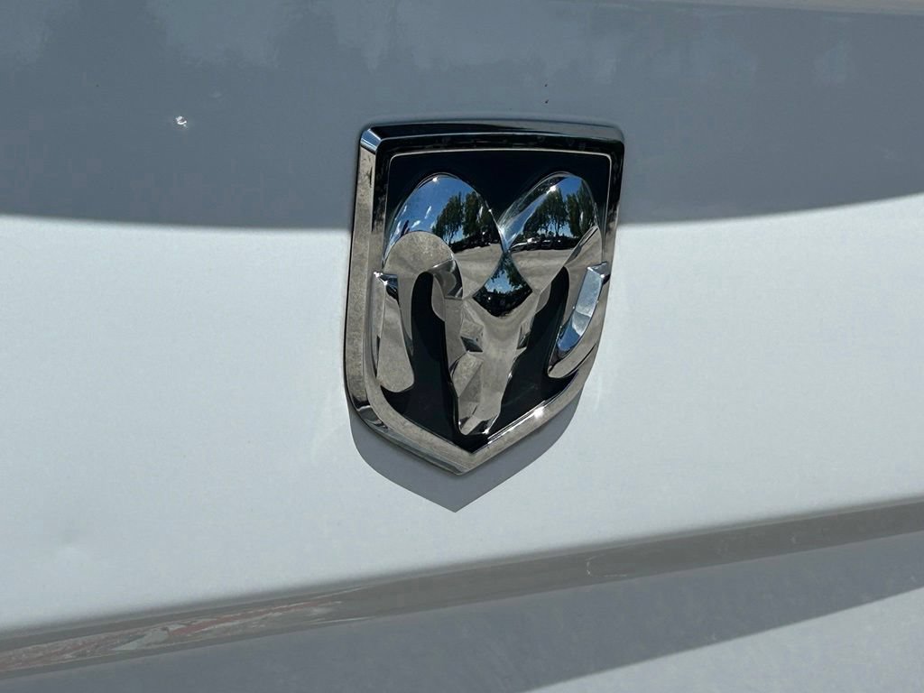 Used 2018 RAM 1500 ST w/ SXT Appearance Group AWD/4WD image 23