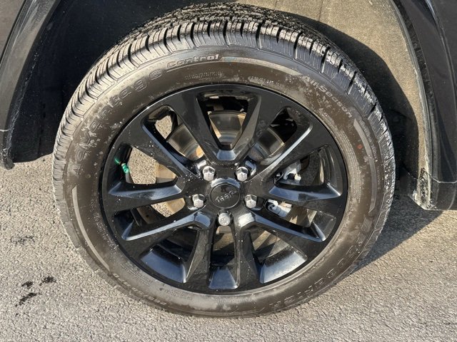 Used 2020 Jeep Grand Cherokee Altitude image 50