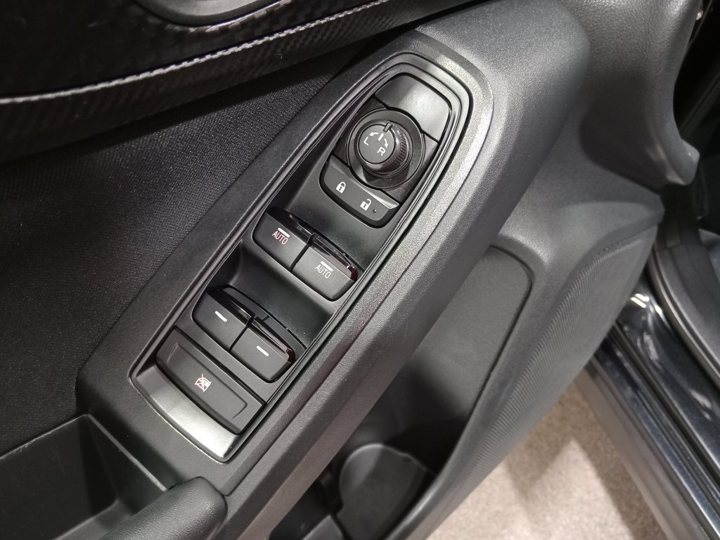 Used 2022 Subaru Crosstrek 2.0i AWD/4WD image 18
