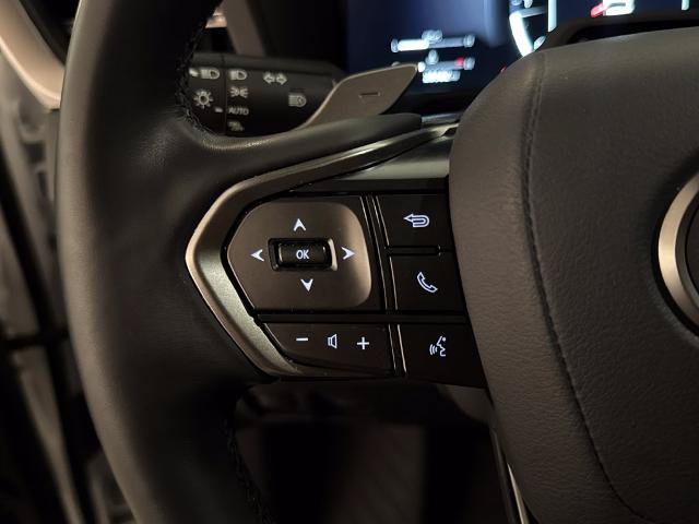 Used 2025 Lexus GX 550 w/ Cold Area Package AWD/4WD image 23