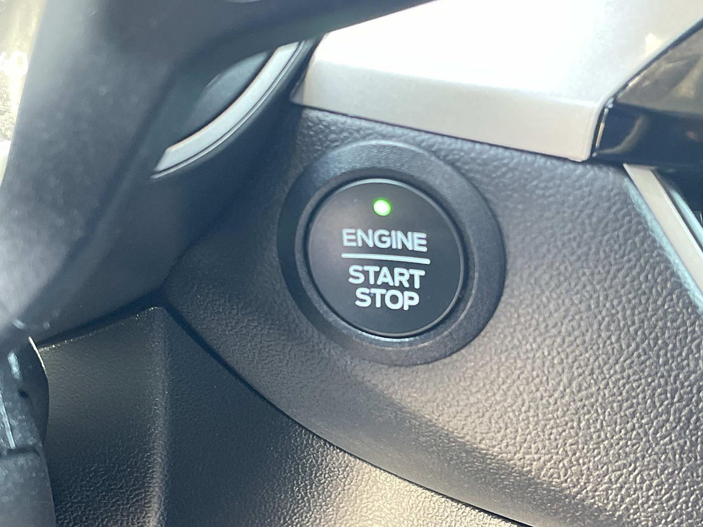 Certified 2022 Ford Escape SE FWD image 19