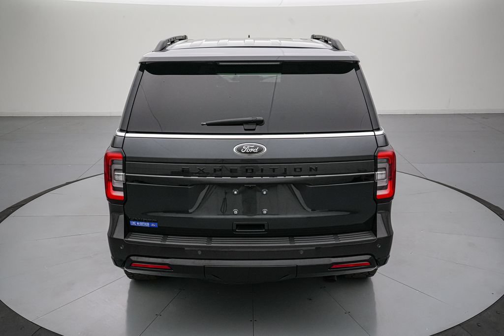 Certified 2024 Ford Expedition Limited AWD/4WD image 5