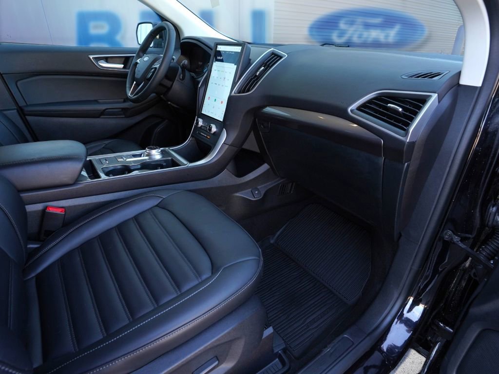 Certified 2024 Ford Edge SEL w/ Convenience Package AWD/4WD image 21