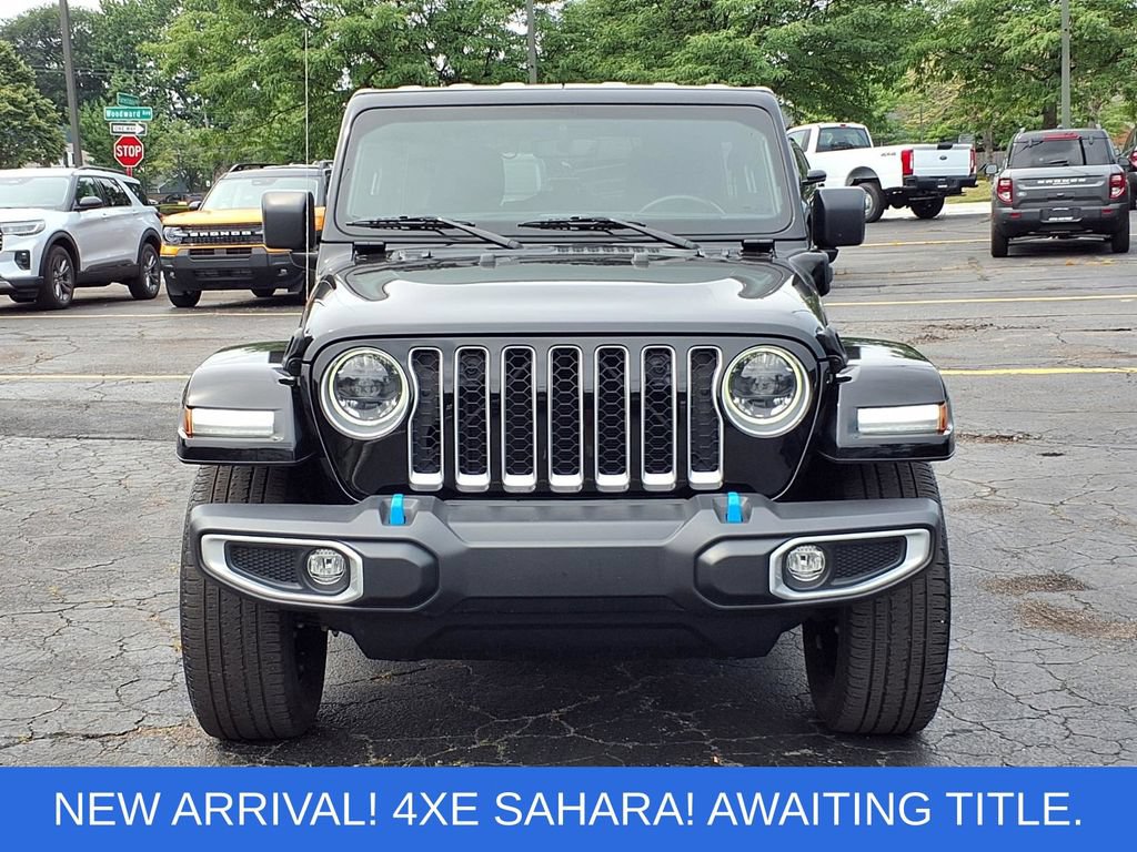 Used 2023 Jeep Wrangler Unlimited Sahara w/ Cold Weather Group AWD/4WD image 21