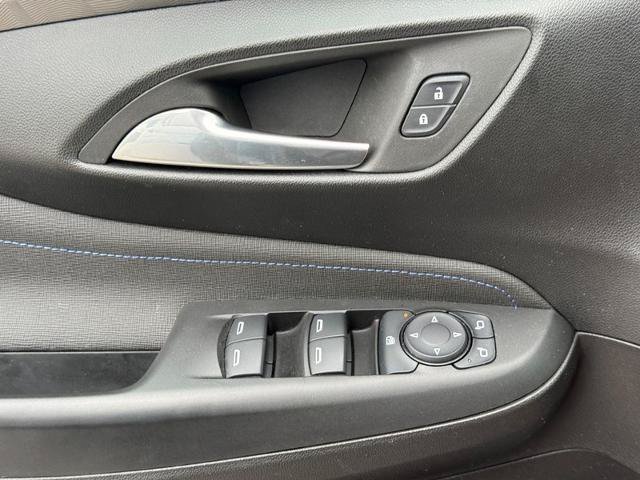 Used 2024 Buick Envista Sport Touring FWD image 23
