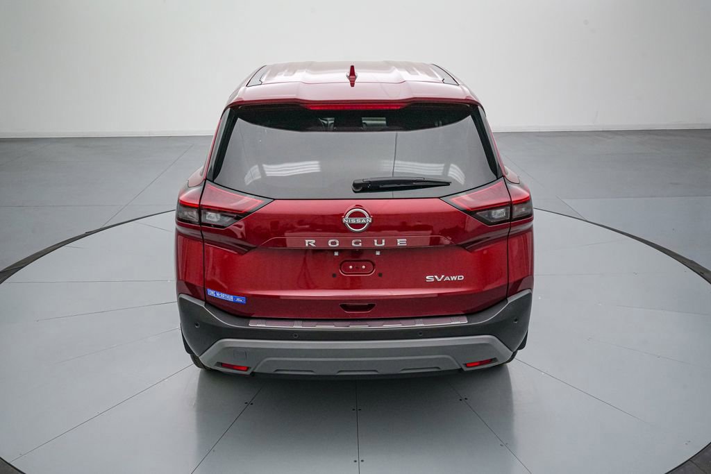 Used 2023 Nissan Rogue SV AWD/4WD image 4