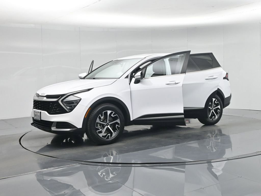 Used 2024 Kia Sportage EX image 27