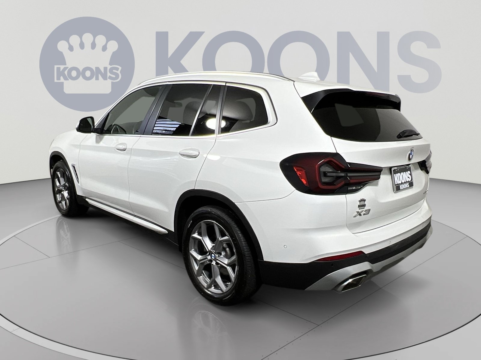 Used 2023 BMW X3 xDrive30i w/ Premium Package AWD/4WD image 8