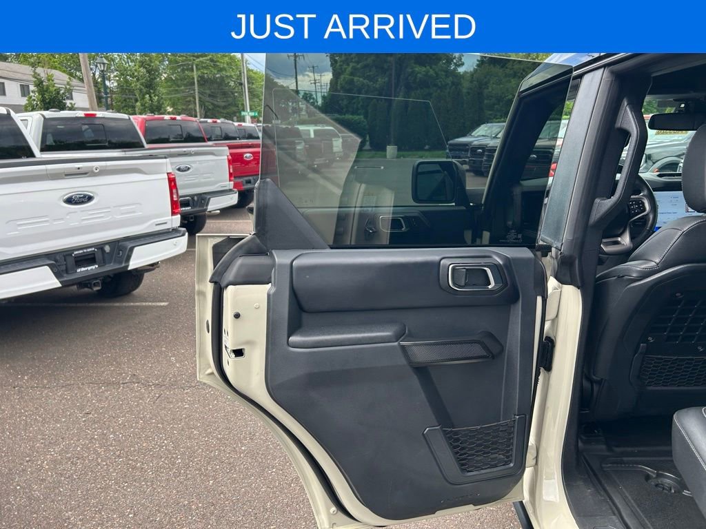 Certified 2025 Ford Bronco Badlands AWD/4WD image 13