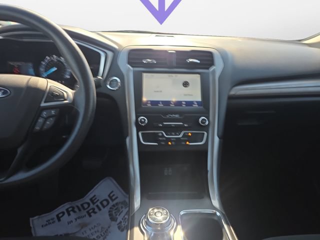 Certified 2019 Ford Fusion SE FWD image 11