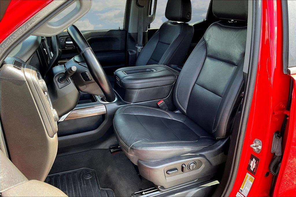 Used 2021 Chevrolet Silverado 1500 RST w/ Convenience Package II AWD/4WD image 24