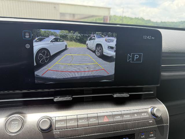Used 2025 Hyundai Kona SEL AWD/4WD image 14