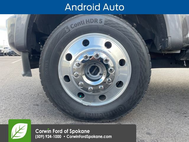 Certified 2022 Ford F450 Platinum w/ FX4 Off-Road Package image 15