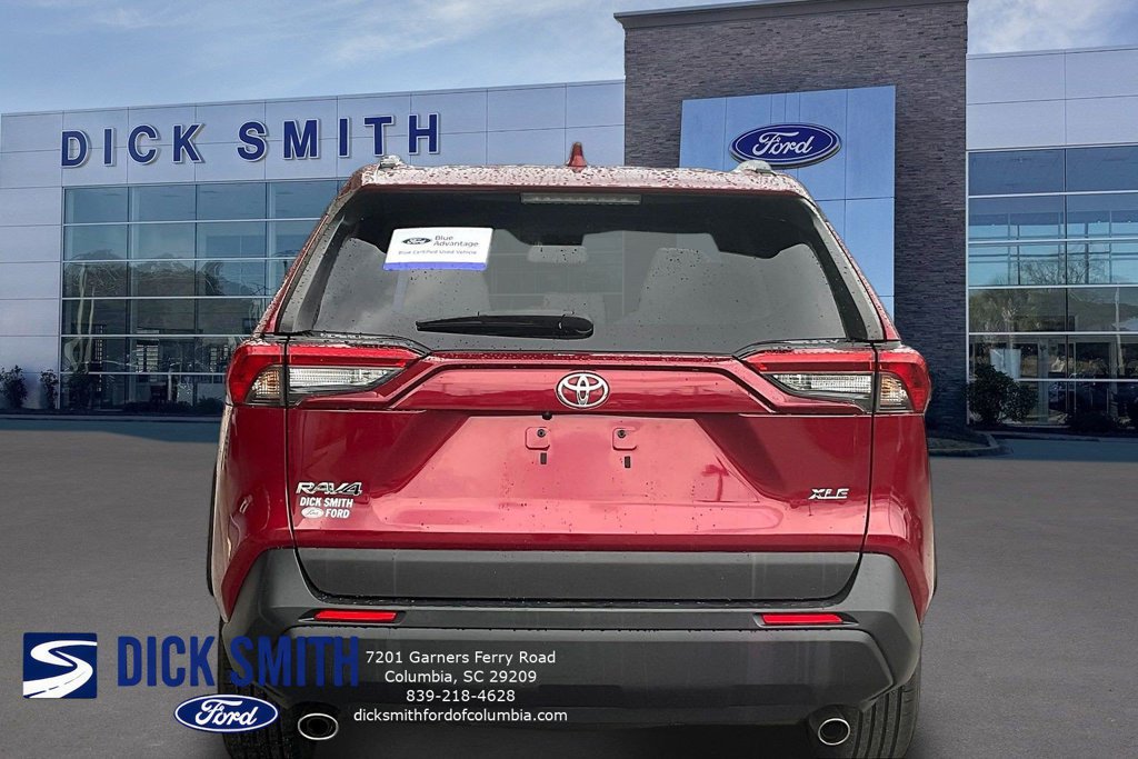 Used 2023 Toyota RAV4 XLE FWD image 5