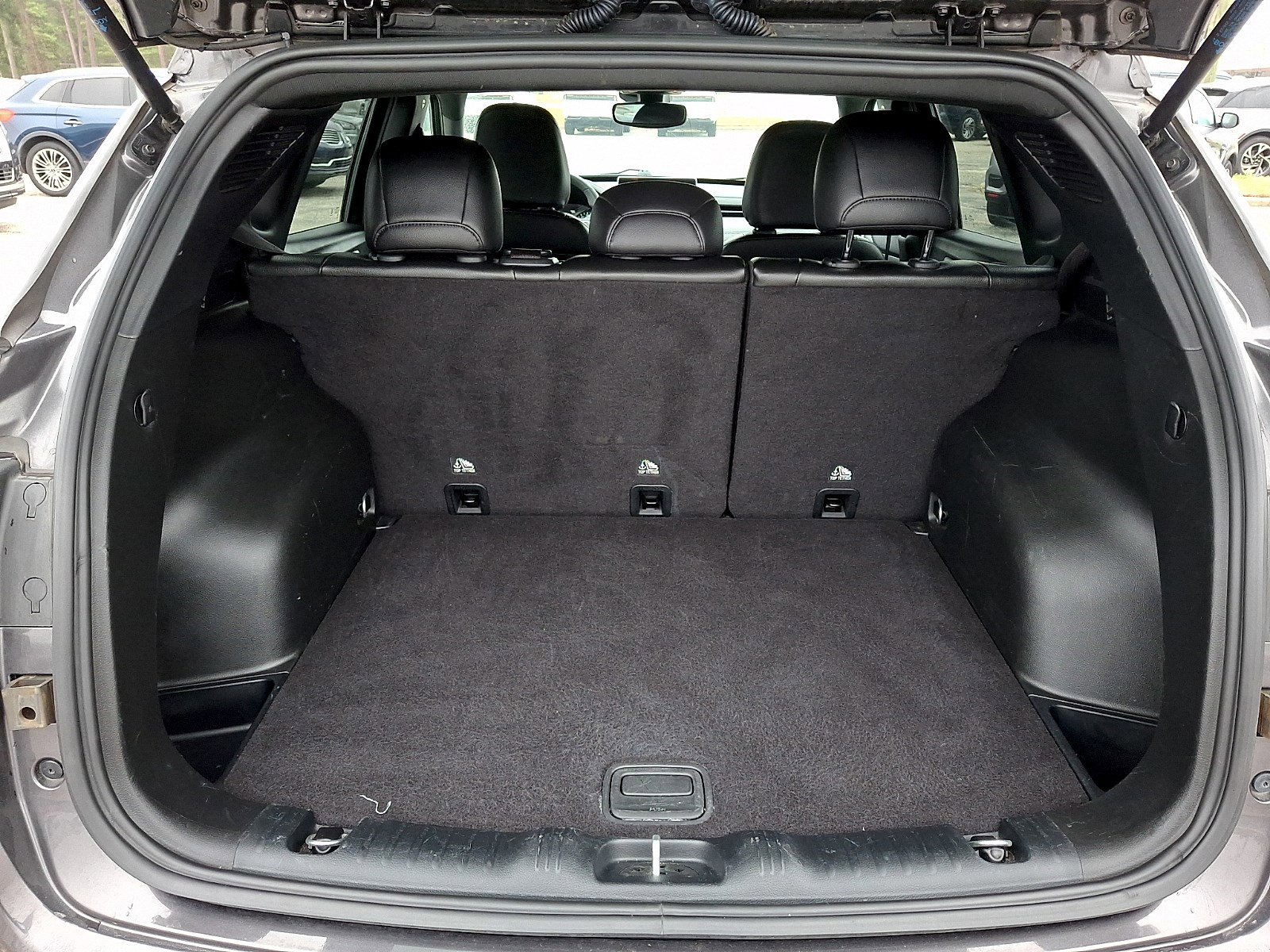 Used 2024 Jeep Compass Latitude image 28