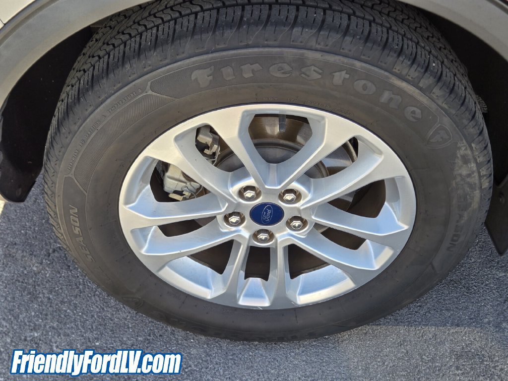 Certified 2022 Ford Escape SE FWD image 3