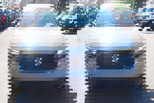 Used 2023 Honda Accord Sport image 8