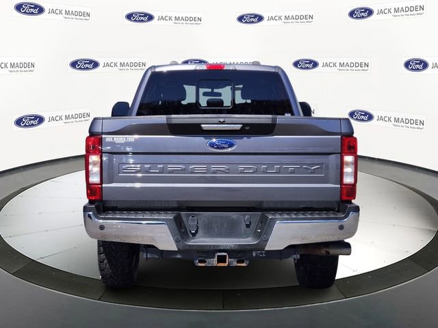Certified 2021 Ford F350 Lariat w/ Chrome Package image 3