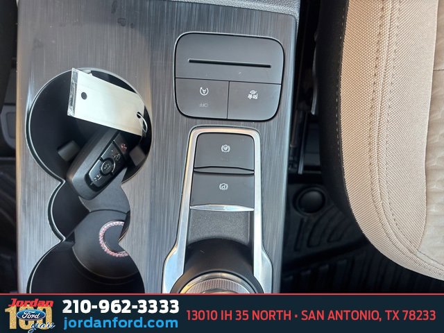 Certified 2022 Ford Escape SE w/ Convenience Package image 12