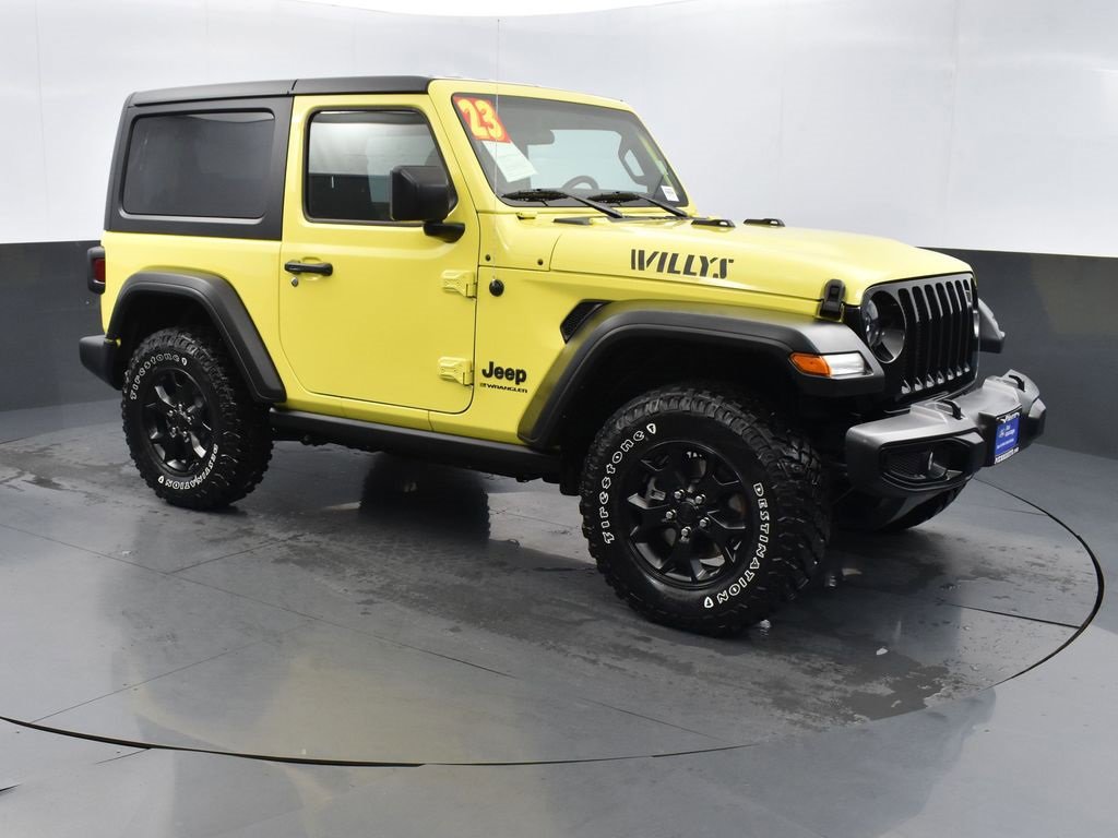 Used 2023 Jeep Wrangler Willys image 3