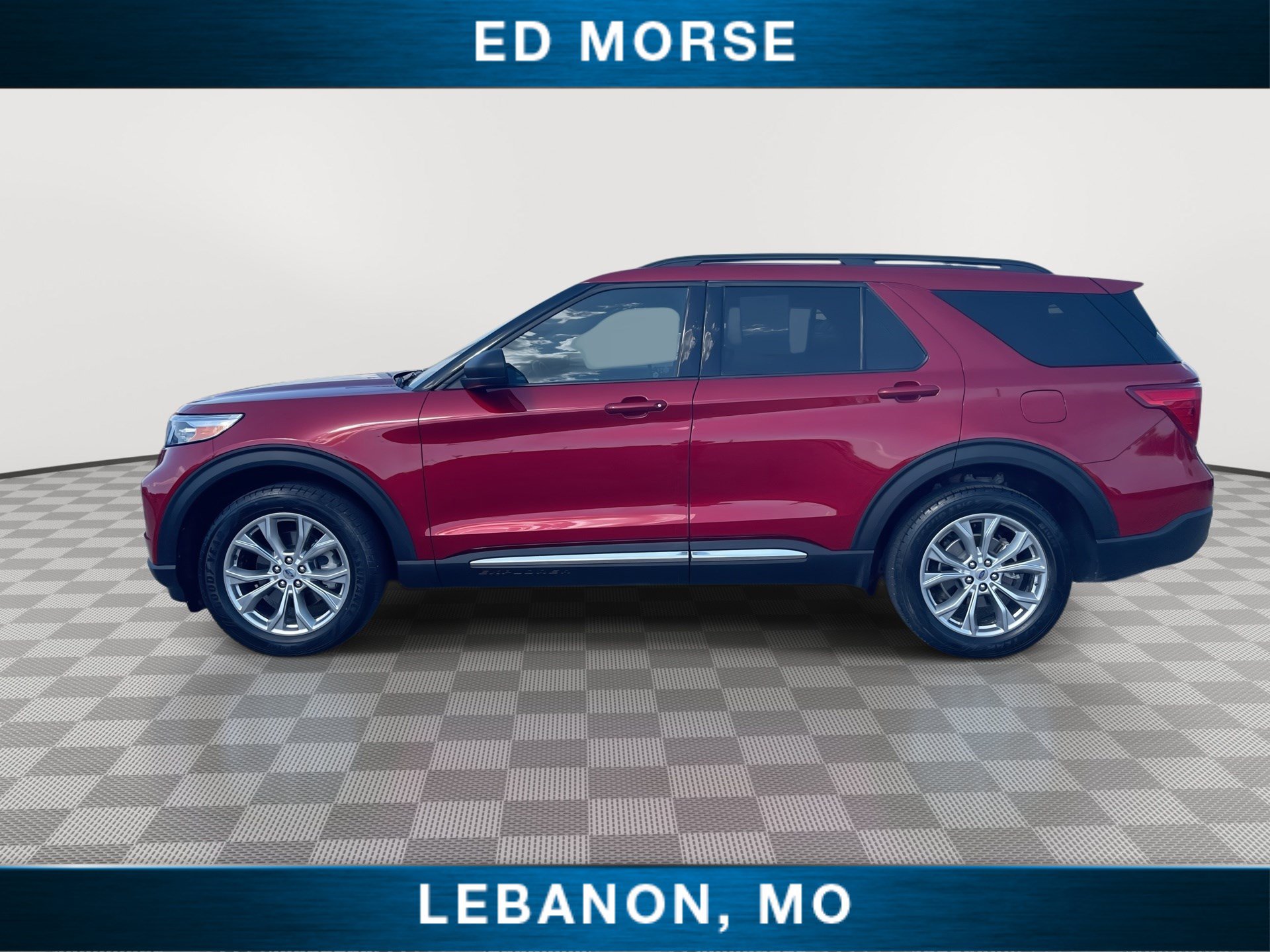 Certified 2020 Ford Explorer XLT w/ Equipment Group 202A AWD/4WD image 5