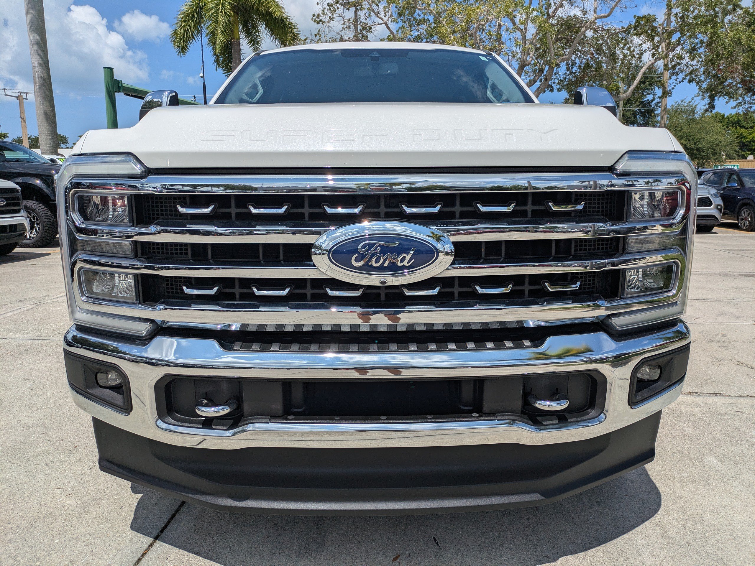 Certified 2023 Ford F250 Lariat w/ Chrome Package AWD/4WD image 8