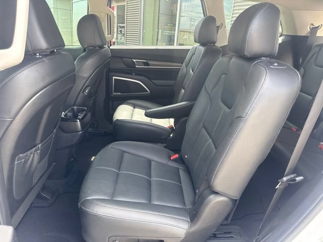 Used 2021 Kia Telluride EX w/ EX Premium Package AWD/4WD image 45