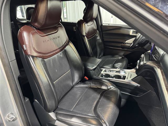 Certified 2020 Ford Explorer Platinum w/ Premium Technology Package AWD/4WD image 23