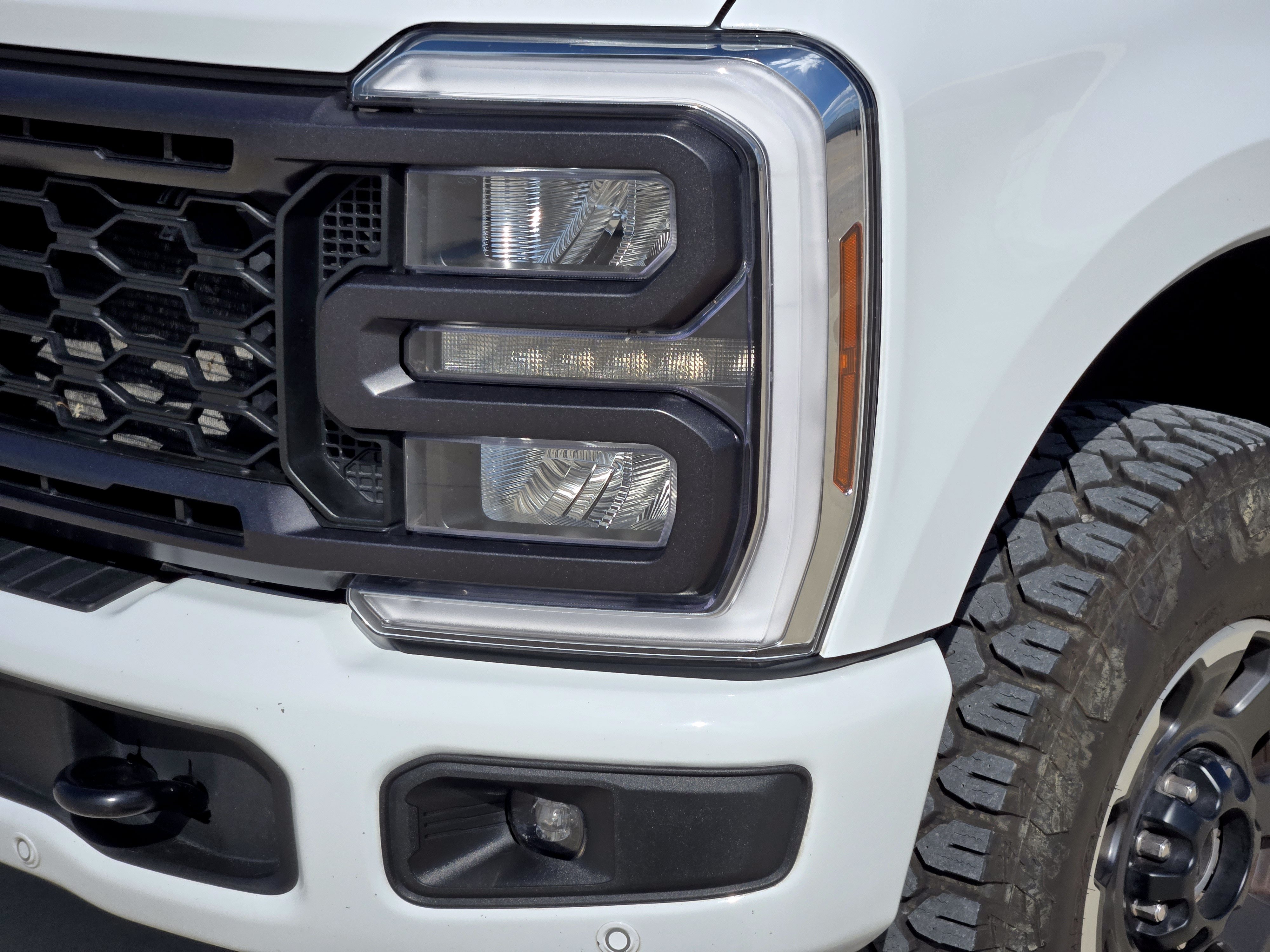 Certified 2024 Ford F250 Lariat w/ Lariat Ultimate Package AWD/4WD image 9