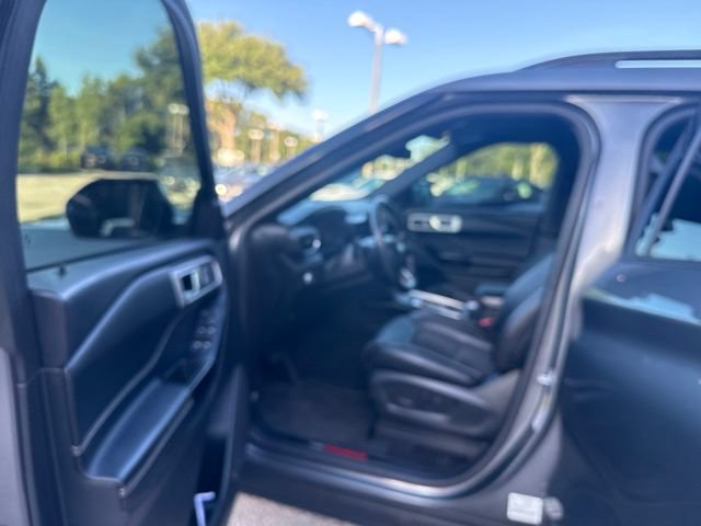 Certified 2022 Ford Explorer ST w/ ST Street Pack RWD image 13