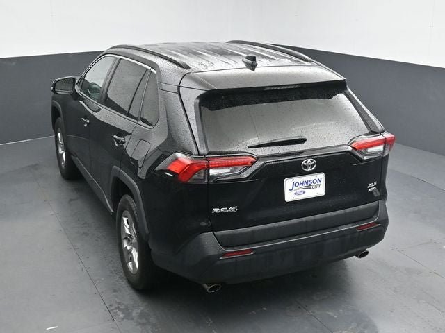 Used 2023 Toyota RAV4 XLE AWD/4WD image 23