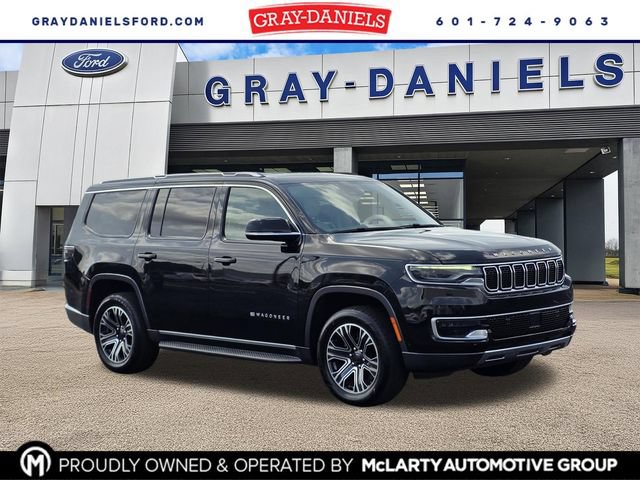Used 2022 Jeep Wagoneer Series III AWD/4WD image 1