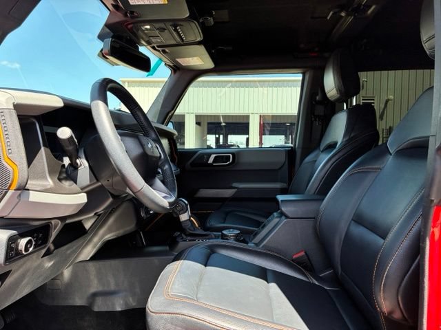 Certified 2023 Ford Bronco Badlands w/ Sasquatch Package AWD/4WD image 7
